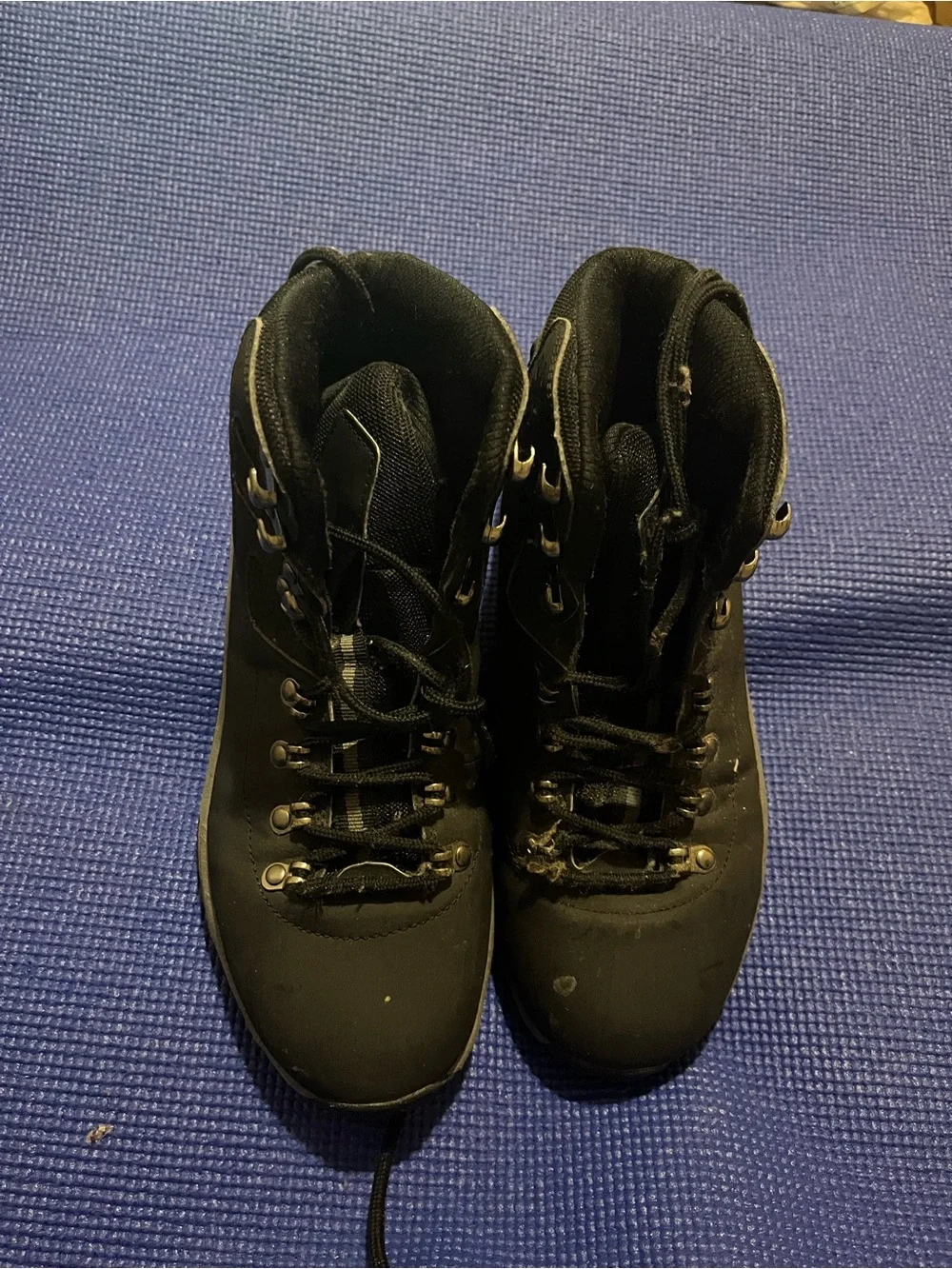 Men's Black Hiking Boots with Gray Sole